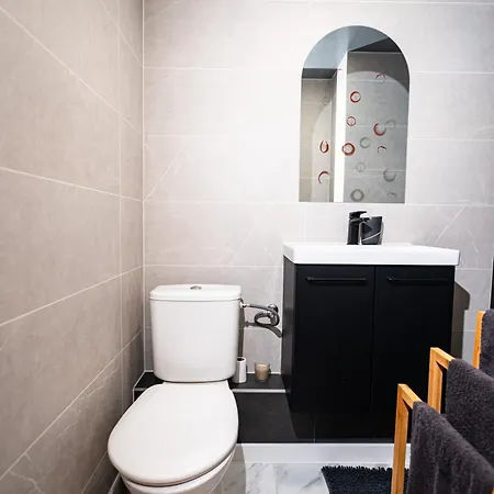 Moderne T2 Centre Sauna Wifi Home Office Netflix Strasbourg Extérieur photo